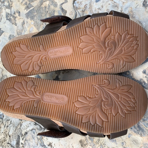 Eurosofft by Sofft brown womens sandals - Picture 6 of 6